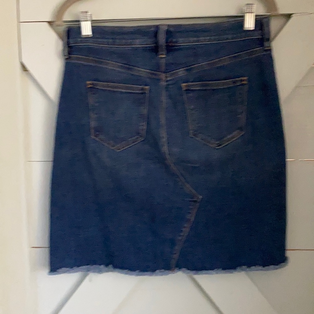 J Crew frayed denim skirt Size 4